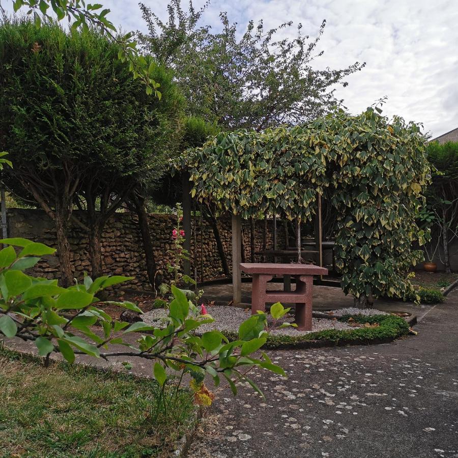 Authentique Gite 1950 Poitiers Futuroscope Aquascope, 1A9Prsn, 3 Pkg, 3 Etoiles A 6Prsn Et 3 Appoints Eco-Responsable Exterior photo